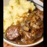 Slow cooked recipe round steak crock pot with gravy